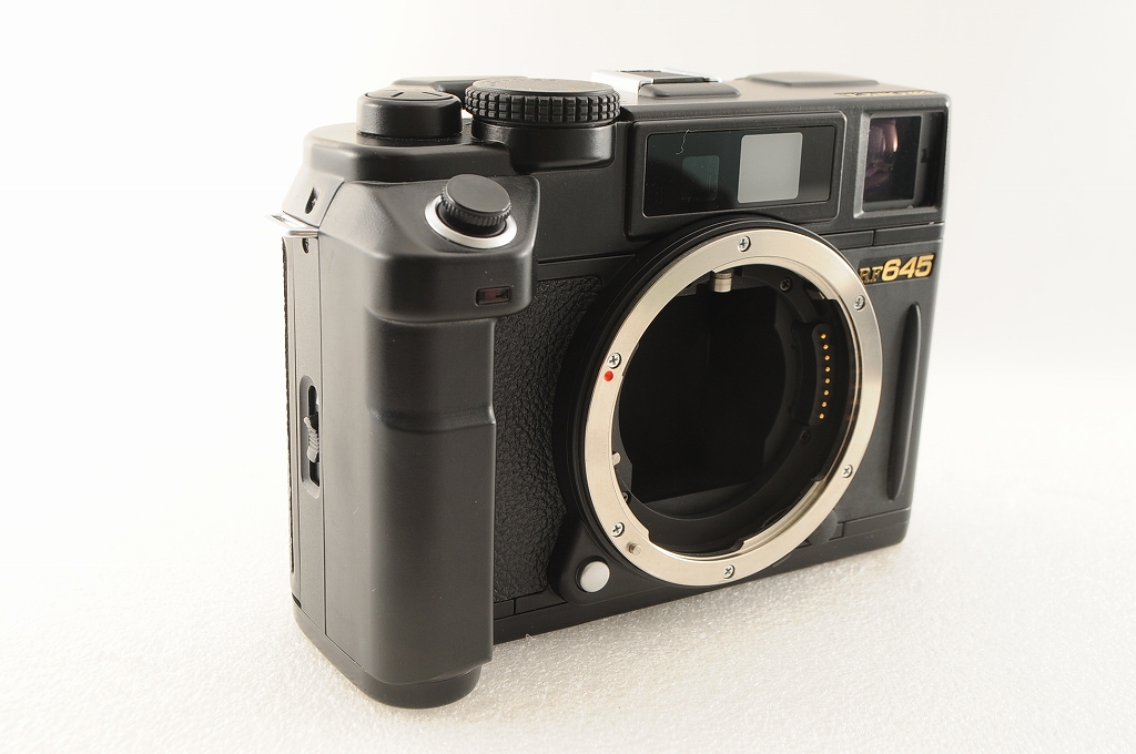MINT w/ Strap] Bronica RF645 Rangefinder Medium Format Film
